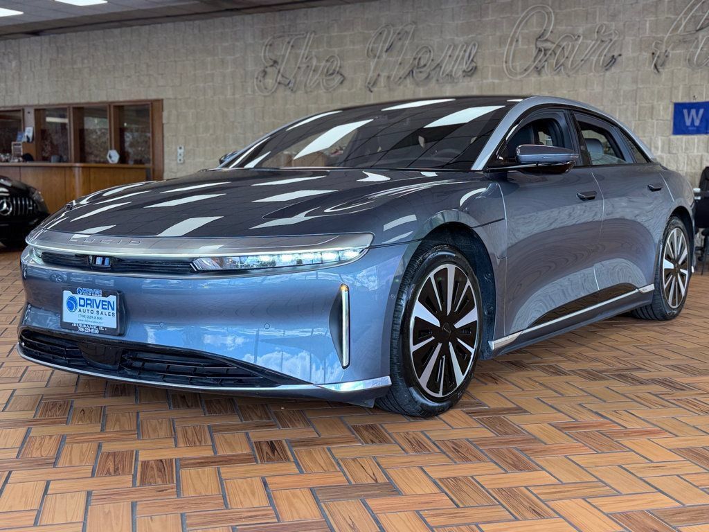 Used 2025 Lucid Air Touring AWD/4WD image 4