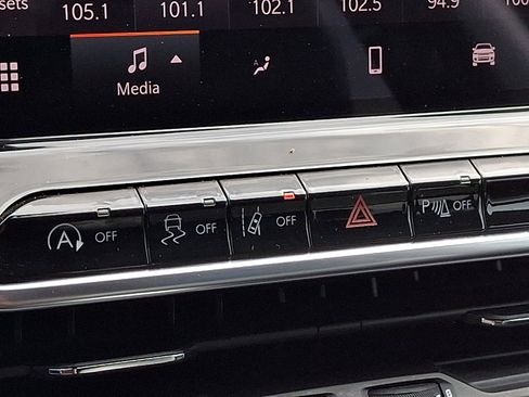 Used 2022 Jeep Compass Limited image 24