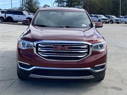 Used 2018 GMC Acadia SLT image 9
