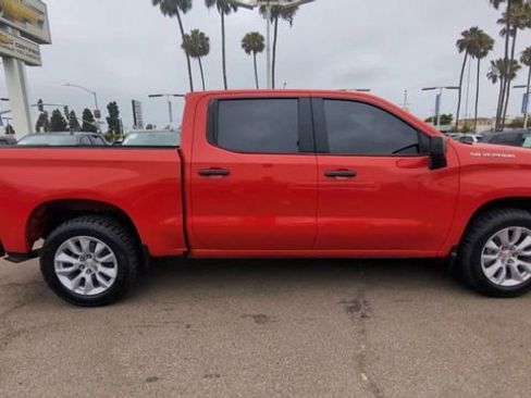 Certified 2024 Chevrolet Silverado 1500 Custom RWD image 9
