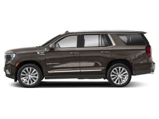 Used 2021 GMC Yukon Denali w/ Denali Ultimate Package AWD/4WD video 3