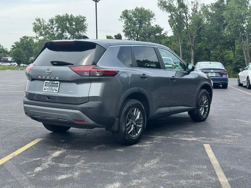Used 2023 Nissan Rogue S AWD/4WD image 4