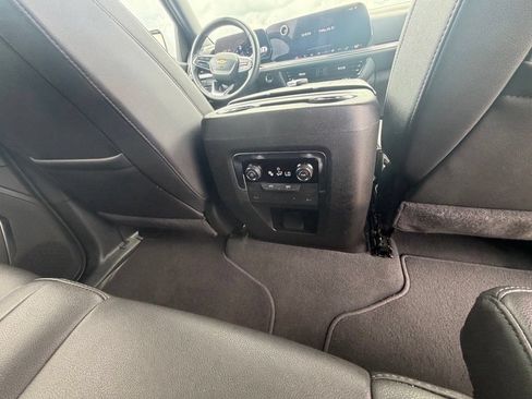 Used 2025 Chevrolet Tahoe LT AWD/4WD image 63