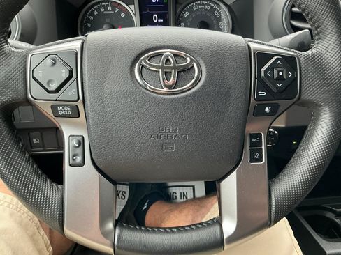 Used 2021 Toyota Tacoma SR5 w/ Technology Package RWD image 12