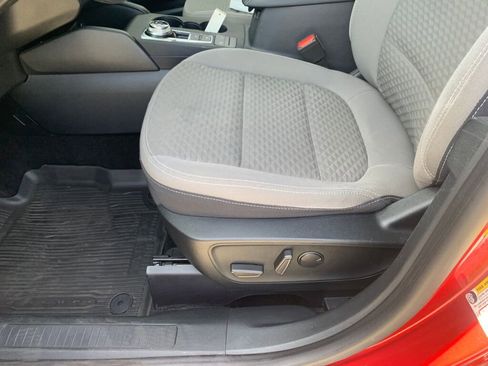 Used 2020 Ford Escape SE AWD/4WD image 12