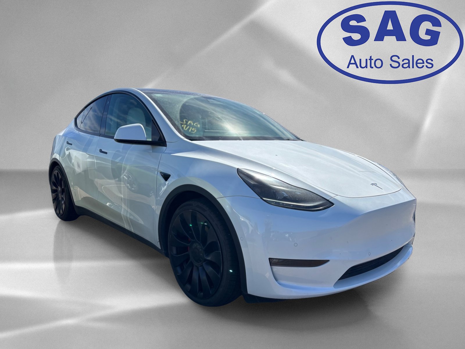Used 2022 Tesla Model Y Performance AWD/4WD image 2