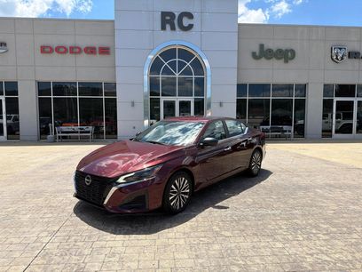 Used 2025 Nissan Altima 2.5 SV
