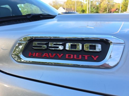 New 2026 RAM 5500 Laramie image 26