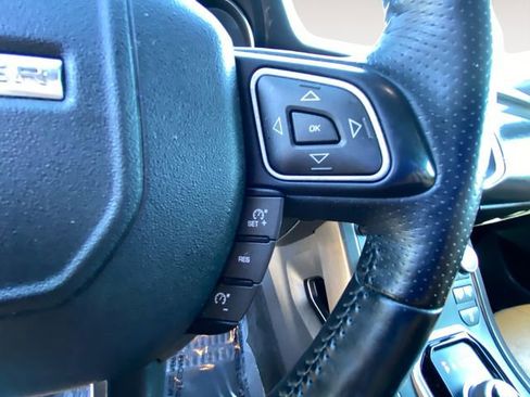 Used 2018 Land Rover Range Rover Evoque HSE Dynamic image 20