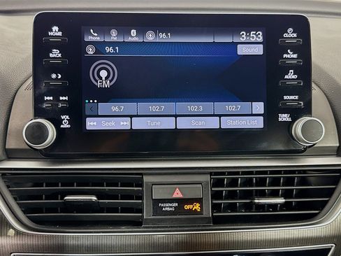 Used 2020 Honda Accord Sport image 17