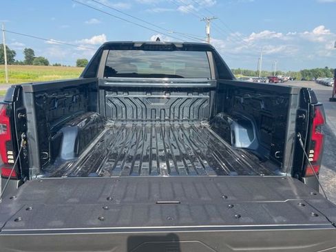 New 2026 Chevrolet Silverado EV LT w/ Plus Package image 5