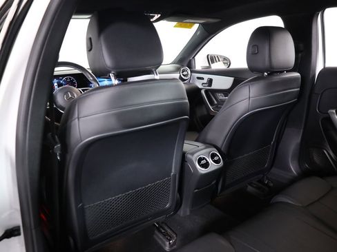 Certified 2019 Mercedes-Benz A 220 4MATIC image 32
