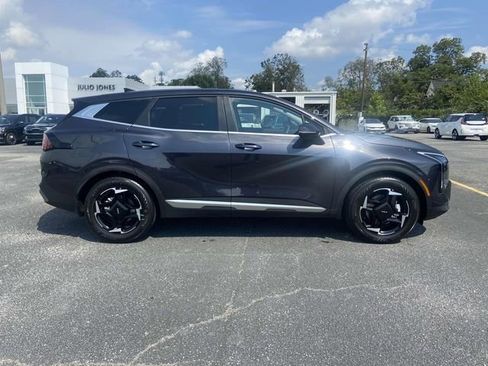 New 2026 Kia Sportage EX FWD image 2