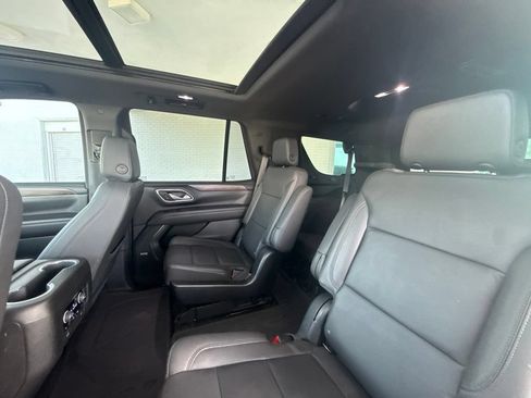 Used 2023 Chevrolet Tahoe Z71 w/ Luxury Package AWD/4WD image 44