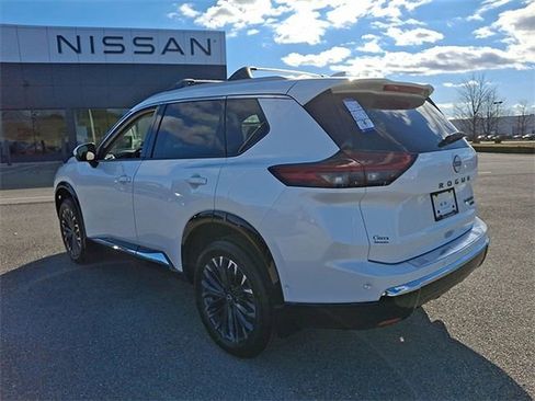 New 2026 Nissan Rogue Platinum w/ Platinum Premium Package image 36
