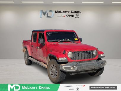 Used 2024 Jeep Gladiator Sport
