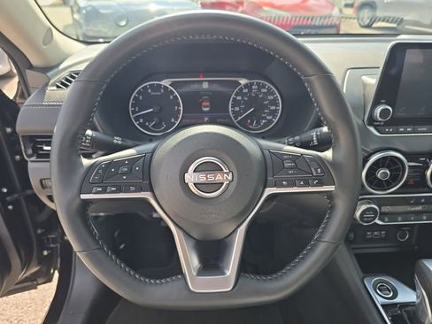 Certified 2025 Nissan Sentra SV w/ All-Weather Package FWD image 29