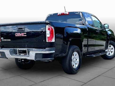 Used 2017 GMC Canyon SL RWD image 13