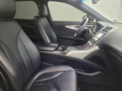 Used 2016 Lincoln MKX Premiere image 21