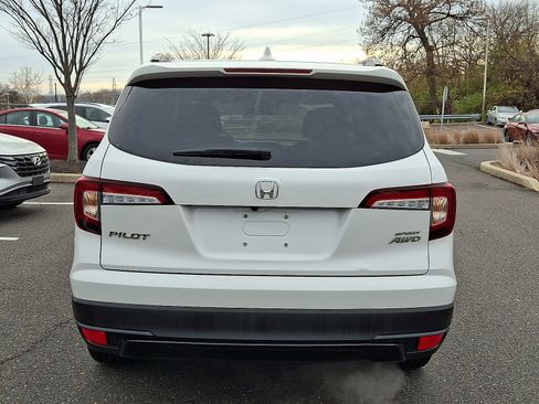 Certified 2022 Honda Pilot Sport image 5