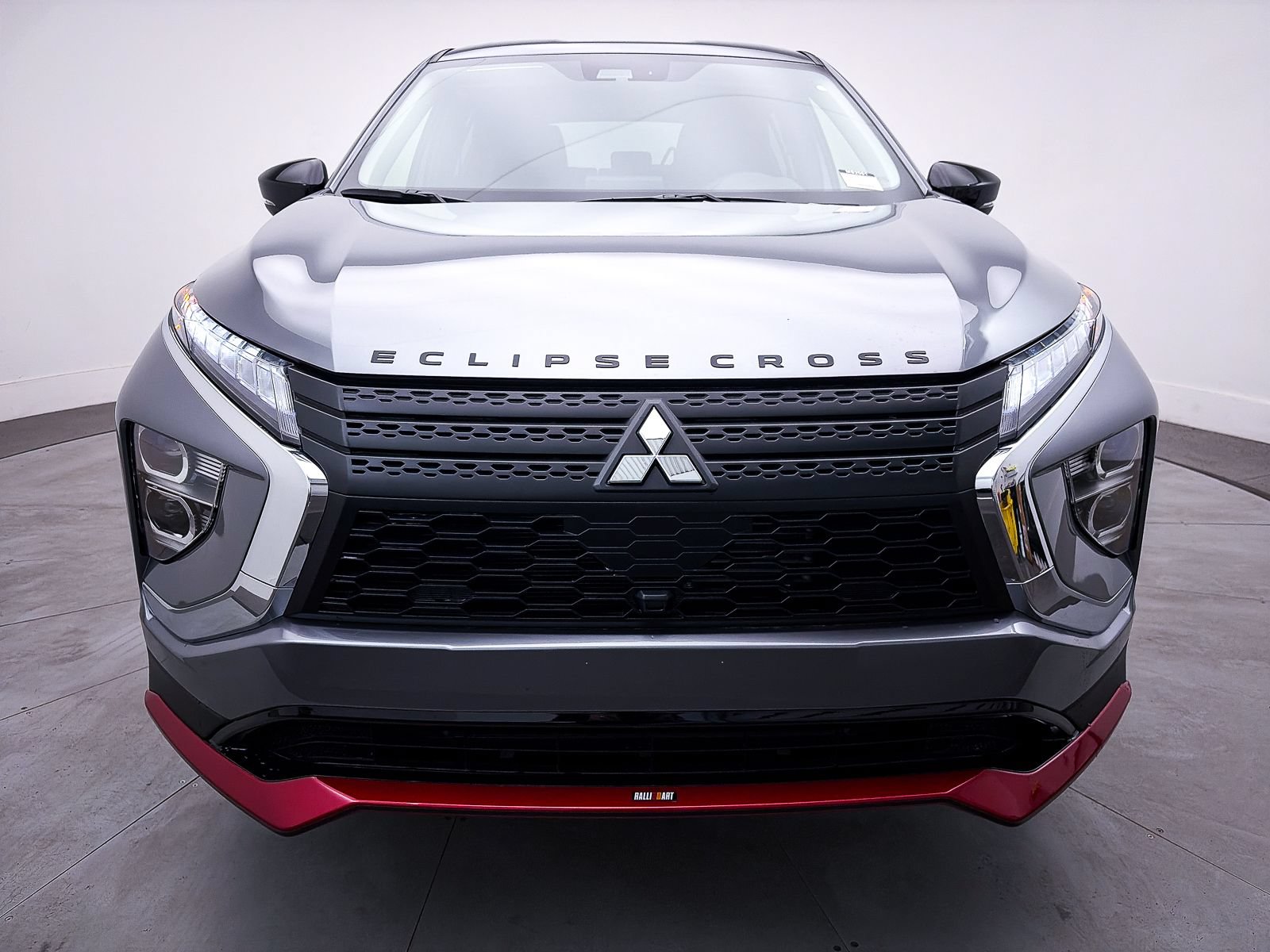 Used 2026 Mitsubishi Eclipse Cross Ralliart AWD/4WD image 2