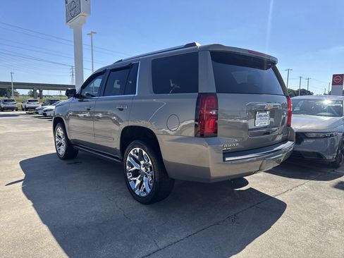 Used 2019 Chevrolet Tahoe Premier RWD image 4