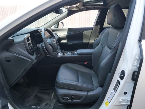 Certified 2024 Lexus RX 350 Premium image 9