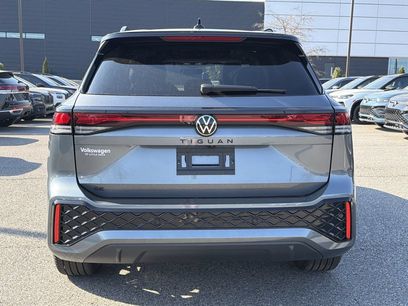 New 2026 Volkswagen Tiguan SE R-Line