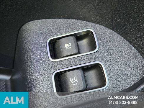 Used 2024 Mercedes-Benz GLE 450e 4MATIC image 28