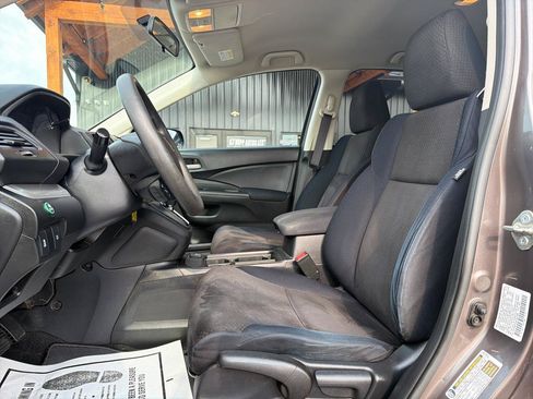 Used 2016 Honda CR-V SE image 9
