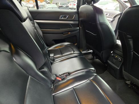 Used 2019 Ford Explorer XLT w/ Equipment Group 202A image 66