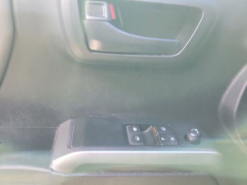 Used 2021 Toyota Tacoma SR5 image 28