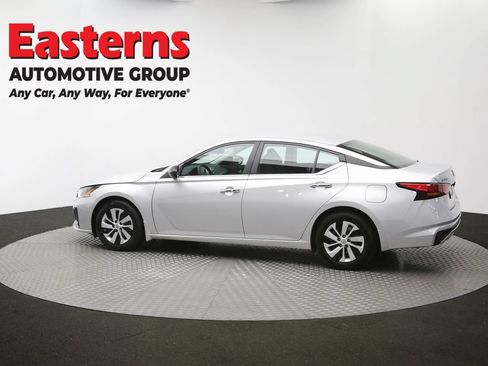 Used 2024 Nissan Altima 2.5 S FWD image 60