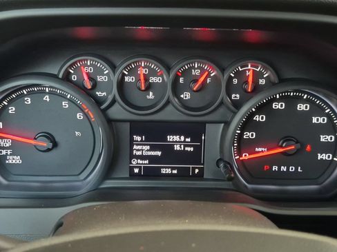 Used 2025 Chevrolet Silverado 1500 W/T w/ WT Convenience Package RWD image 17