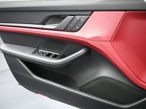 Certified 2023 Porsche Taycan image 23