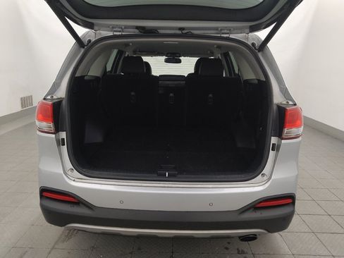 Used 2018 Kia Sorento EX FWD image 29