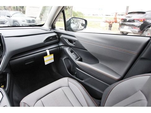 New 2026 Subaru Crosstrek 2.5i Limited AWD/4WD image 8