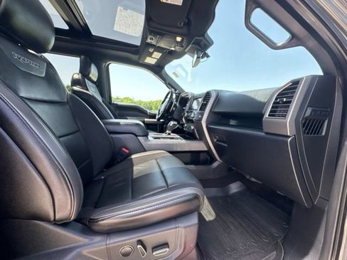 Used 2020 Ford F150 Raptor w/ Equipment Group 802A Luxury AWD/4WD image 18