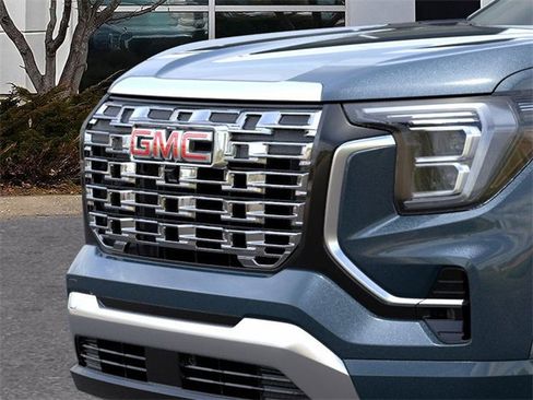 New 2026 GMC Terrain Denali image 13