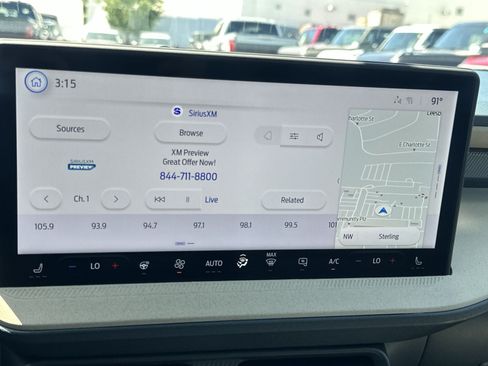 Certified 2025 Ford Maverick Lariat w/ 4K Tow Package AWD/4WD image 38