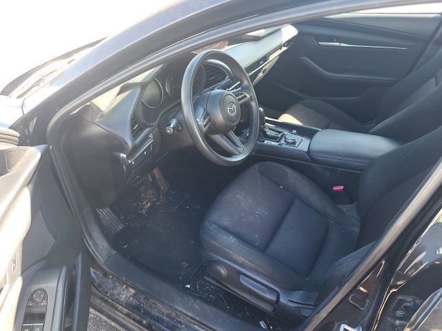Used 2022 MAZDA MAZDA3 Sedan FWD image 5