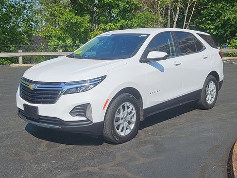 Used 2022 Chevrolet Equinox LT AWD/4WD image 3