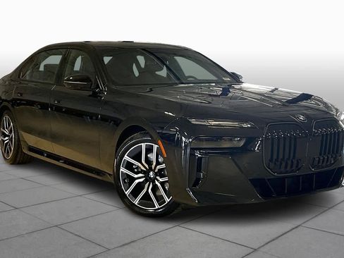 New 2026 BMW 760i xDrive w/ Executive Package AWD/4WD image 2