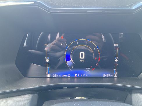 Used 2023 Chevrolet Colorado Z71 w/ Z71 Convenience Package 2 image 31