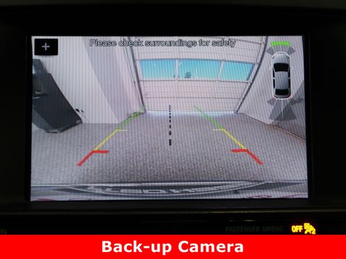 Used 2018 Ford Explorer XLT w/ Equipment Group 202A image 22