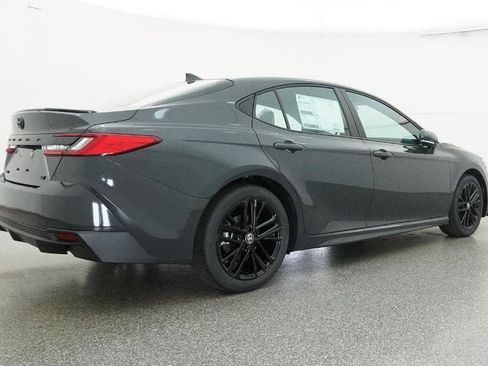 New 2026 Toyota Camry SE image 25