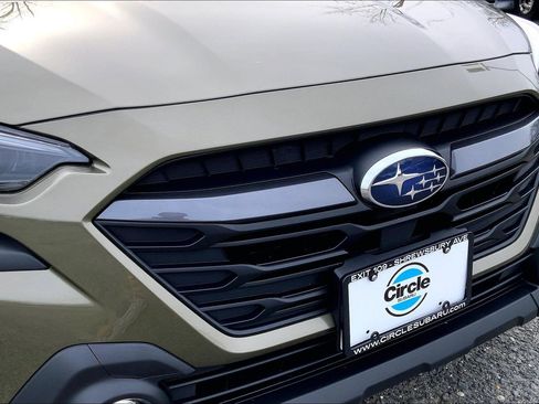 Certified 2023 Subaru Outback Premium image 28