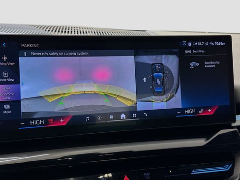 Used 2024 BMW 530i xDrive image 23