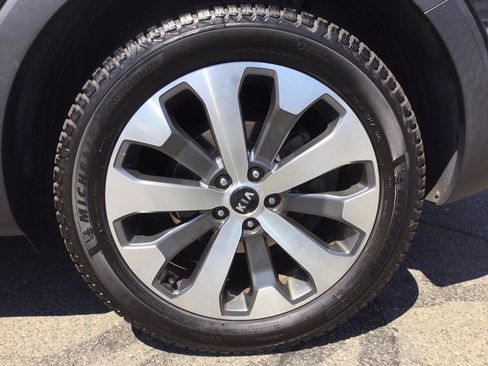 Used 2021 Kia Telluride S AWD/4WD image 49