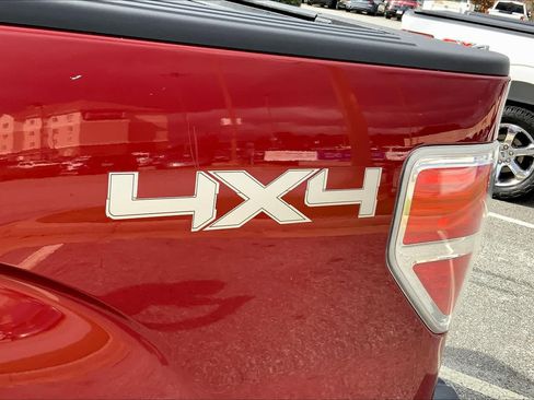 Used 2013 Ford F150 Lariat w/ Lariat Chrome Pkg AWD/4WD image 30